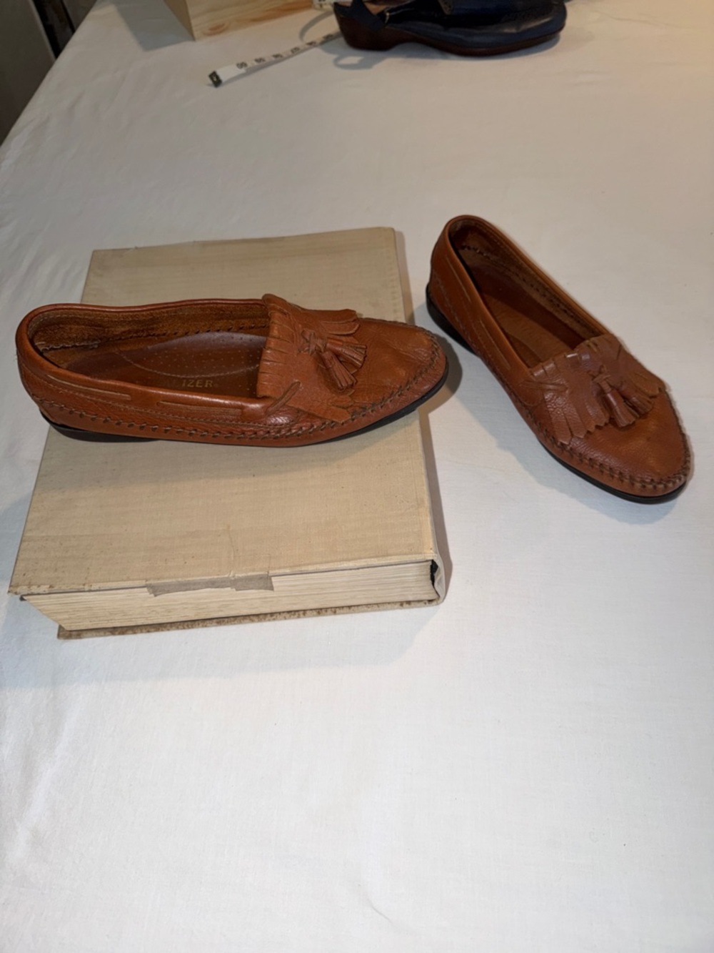 Women’s Naturalizer Brown Tassel Leather Loafers